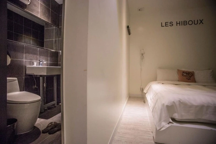 Guest rooms