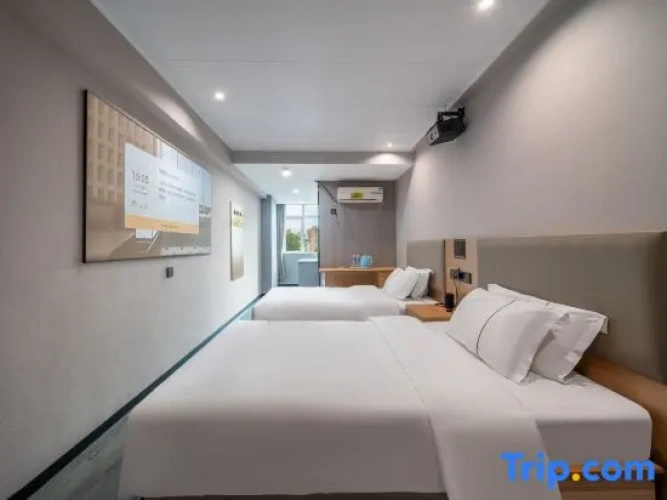 Premium Twin room