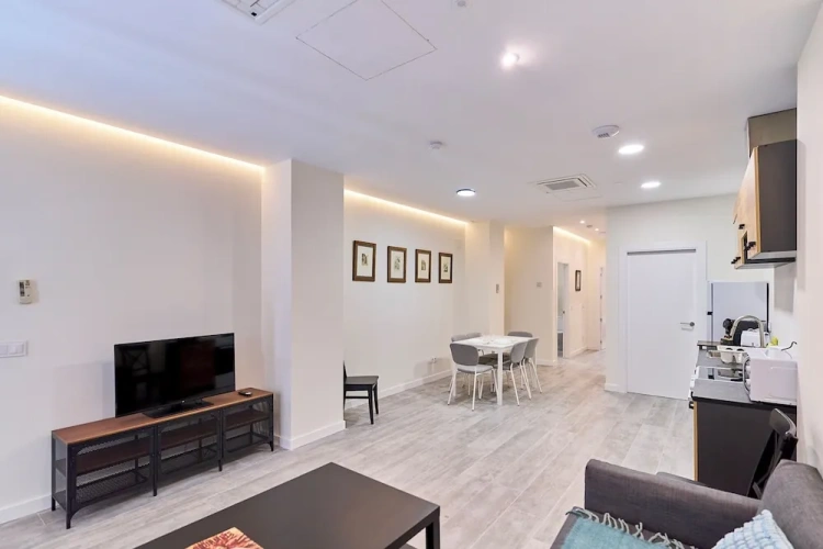 Apartment with balcony