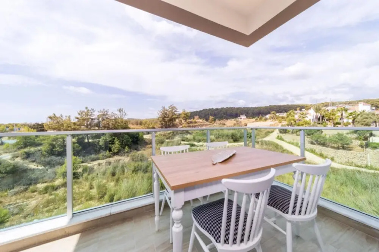 Modern Flat With Shared Closed Pool in Alanya