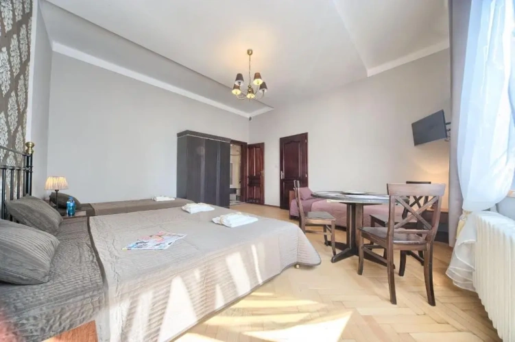 Deluxe Quadruple room