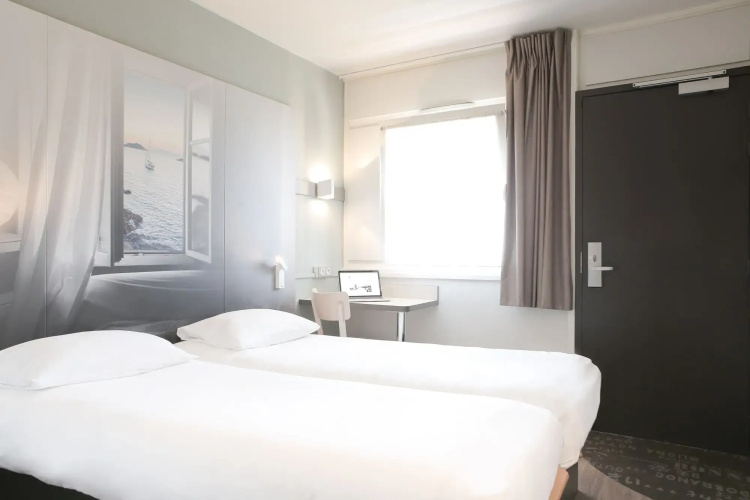 B&B HOTEL Hyères