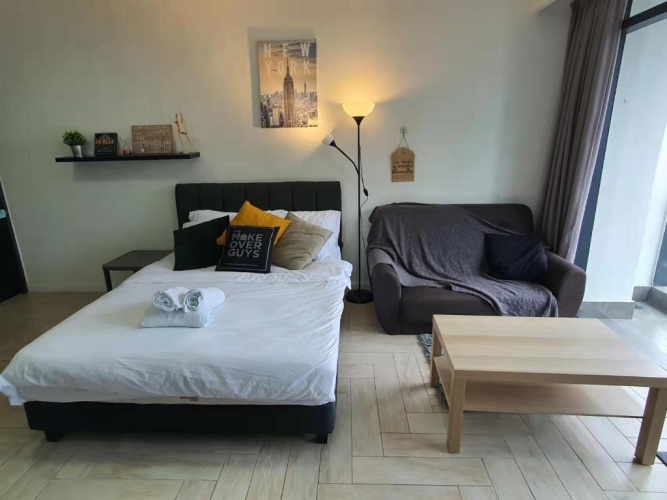 1 Bedroom Apartment
