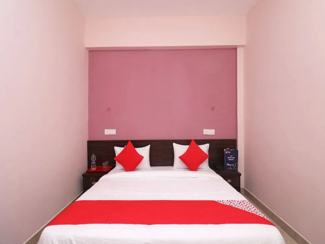 OYO Flagship 22749 Hotel Mda