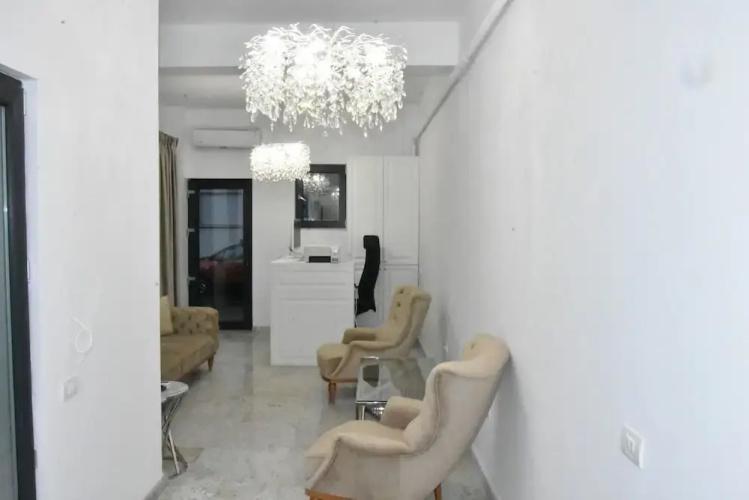 Hotel Monica