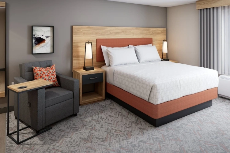 Double Suite