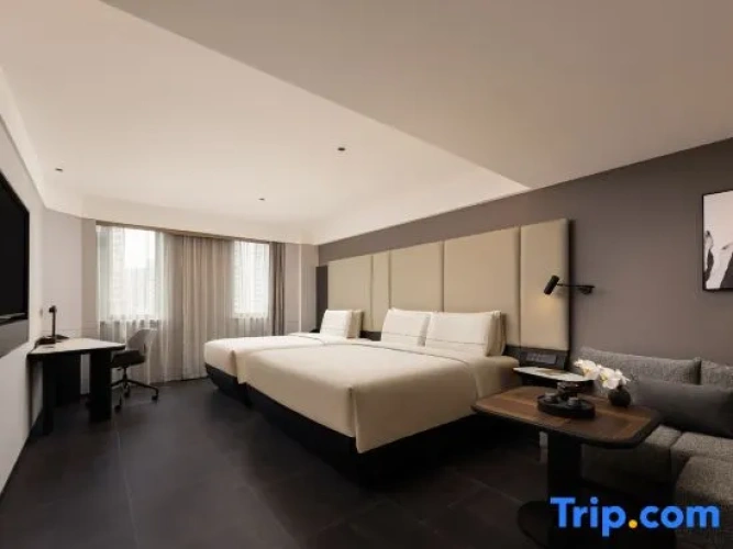 Premier Family Suite
