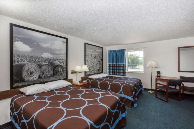 Sextuple Suite