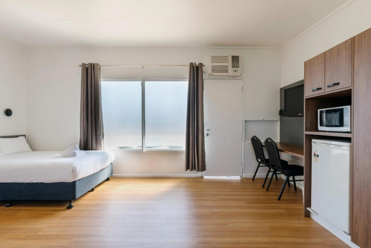 Boomerang Motor Hotel