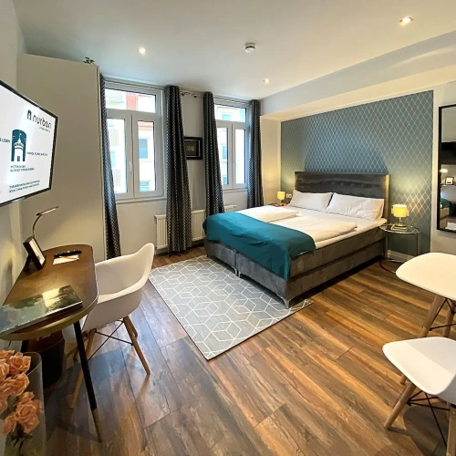2 Bedrooms Deluxe Apartment