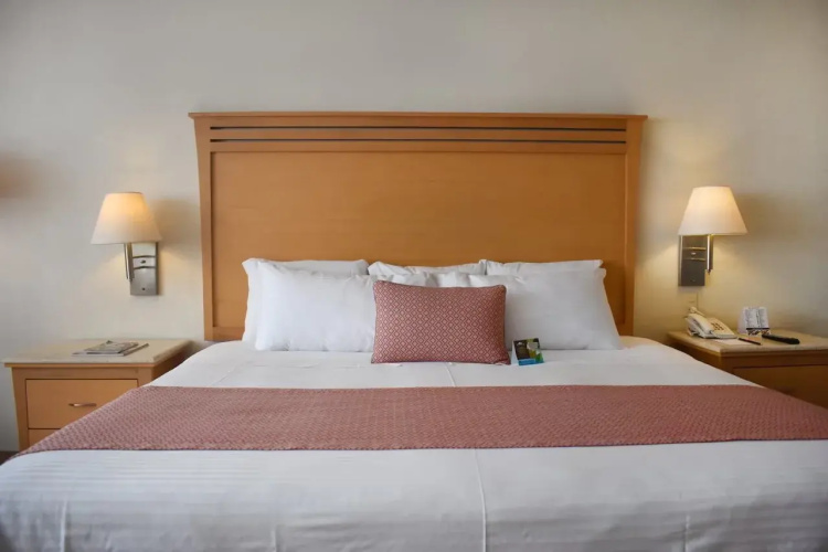 Hotel Palacio Azteca Tijuana, Trademark by Wyndham