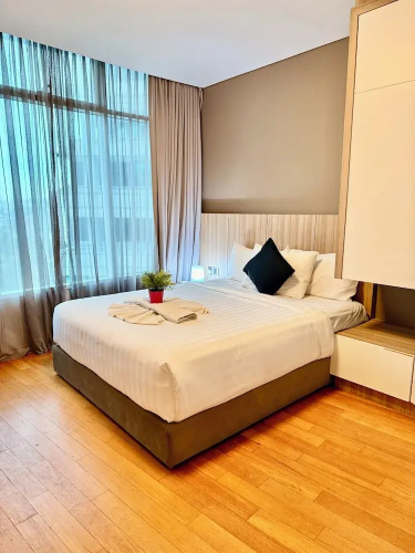 Vortex suites klcc
