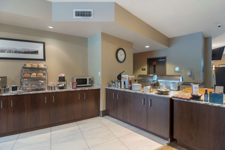 Best Western Plus Revelstoke photo 28