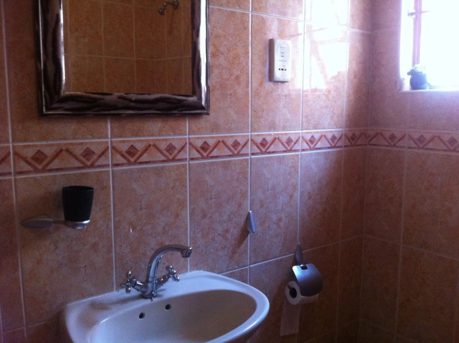Dihate Guest House