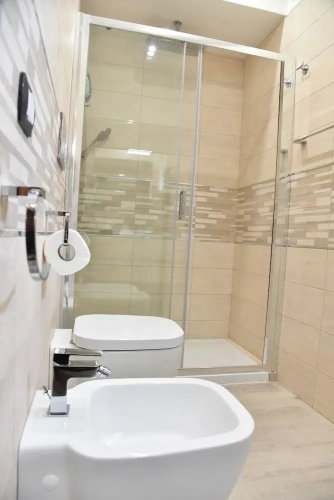 2 Bedrooms Comfort Apartment with city view