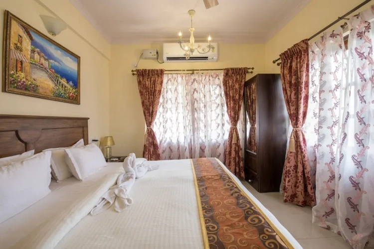 Superior Double room with balcony and with garden view