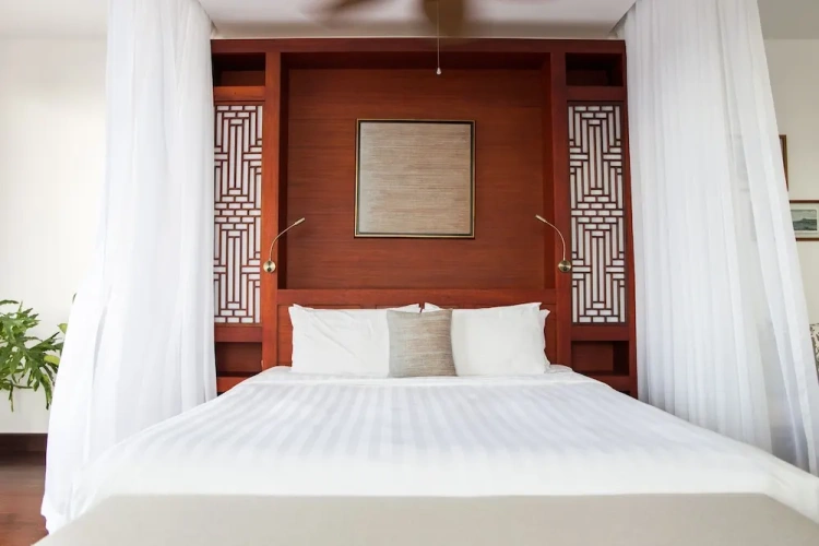 Suite with balcony
