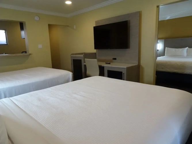 2 Bedrooms Family Suite
