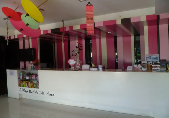 Wiangchomphu Hotel