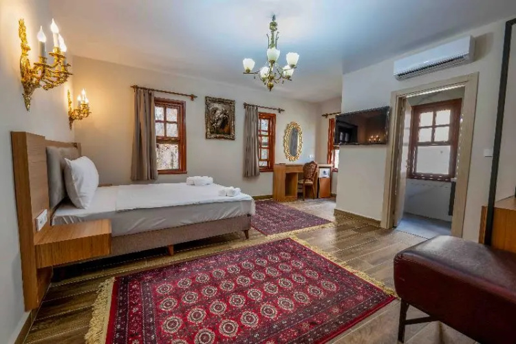 Lionas Hotel Kaleici