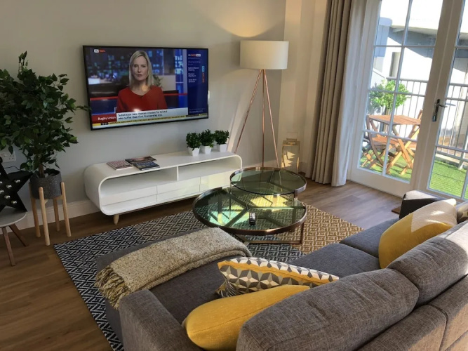 Parkside Penthouse