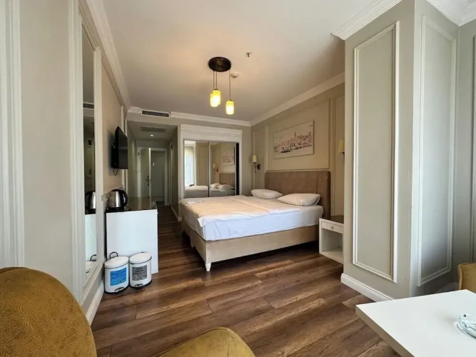 Triple room