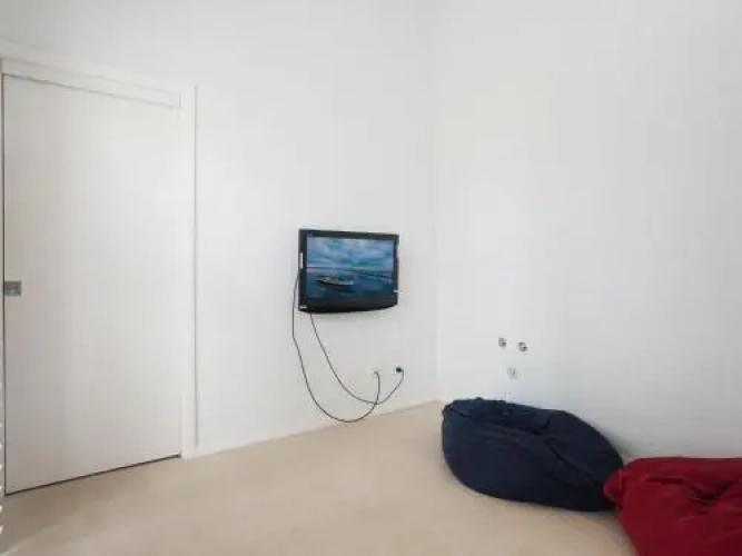 7a Judith Street - stunning duplex with ducted air conditioning