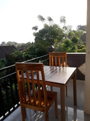 Kenari House