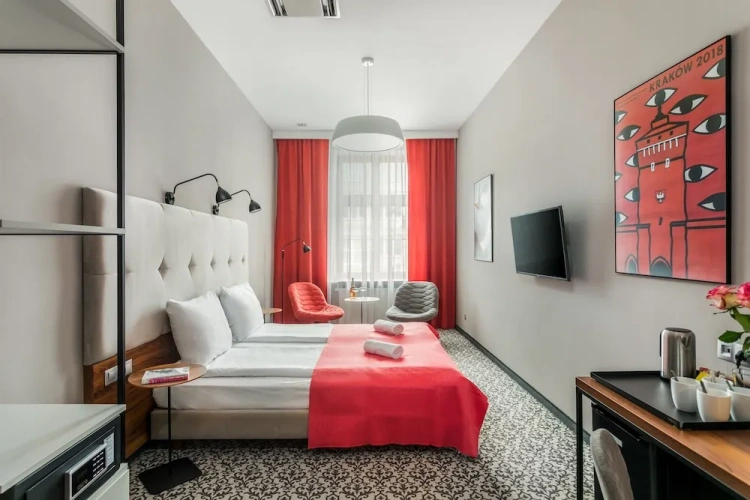 Premium Quadruple room