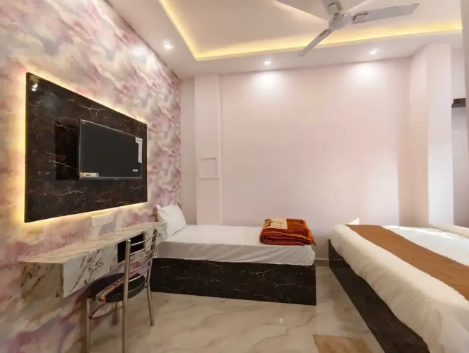 Standard Family room