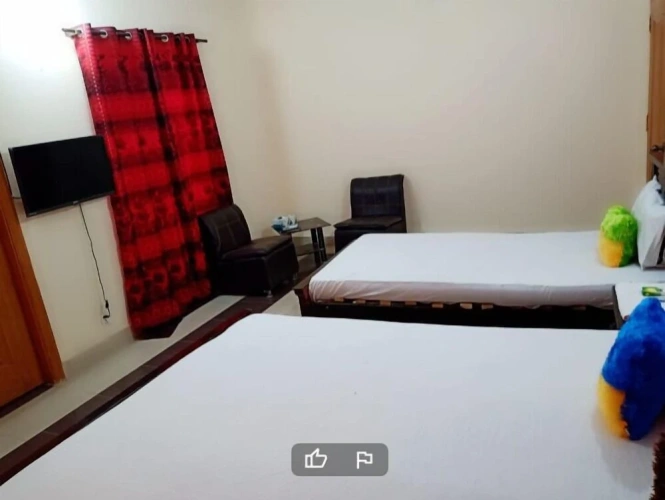 Standard Triple room