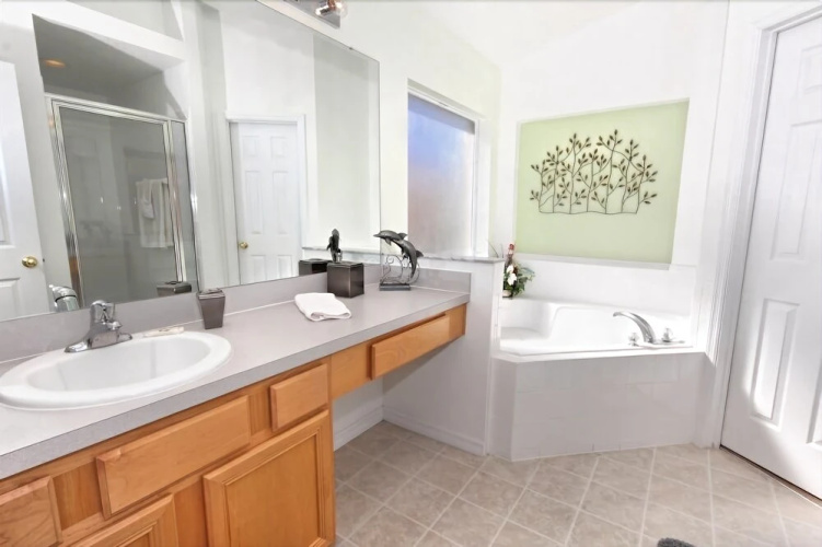 Solana Resort 1112 - Four Bedroom Villa with Private Pool