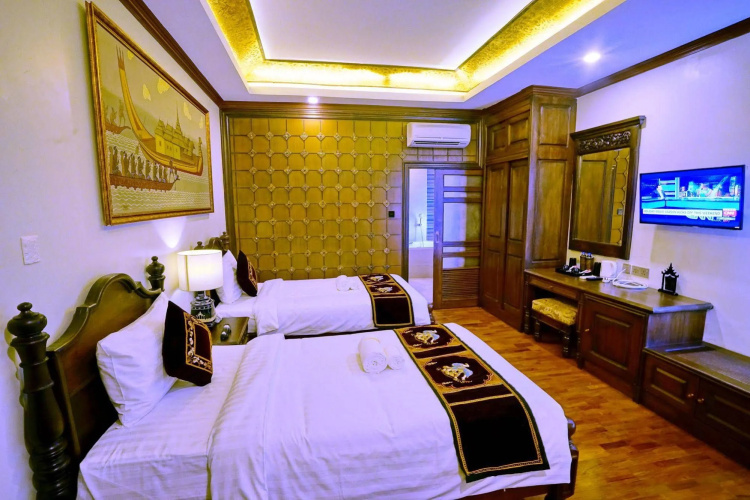 Hotel Yadanarbon