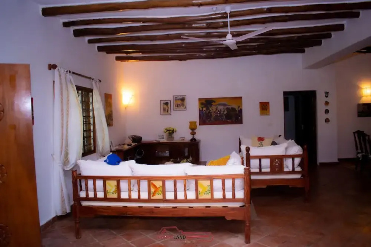 Mambrui Villa