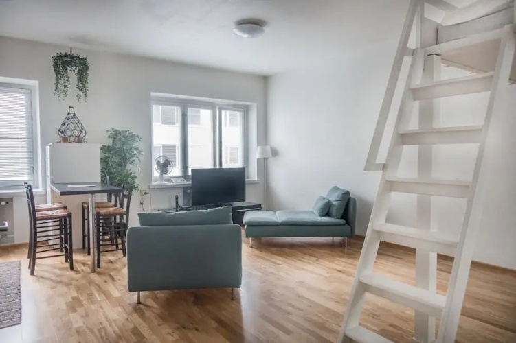 WeHost Pursimiehenkatu 16