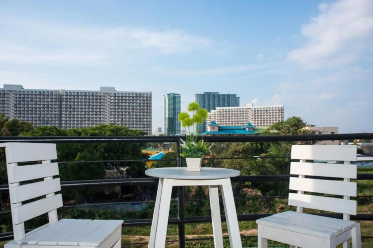 Lighthouse Resort Pattaya