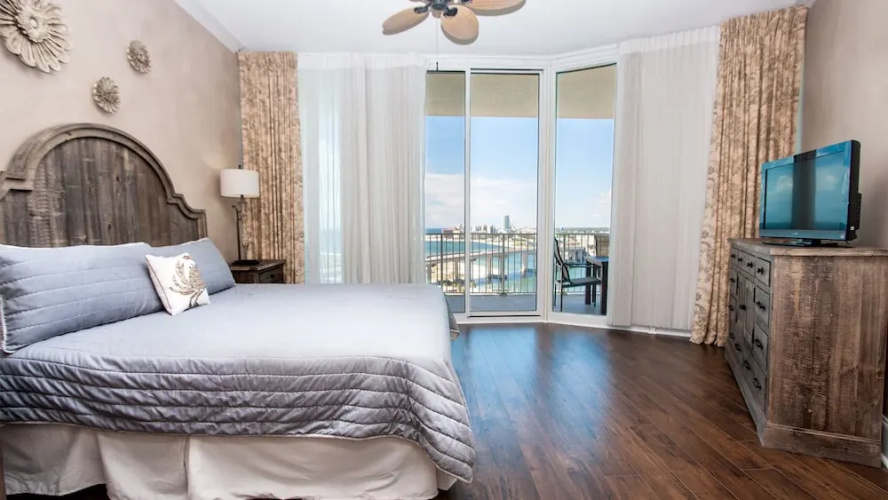 Two Bedroom Penthouse - Unit Crbph01