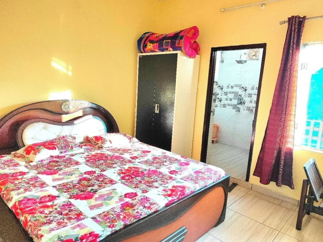 Comfort room