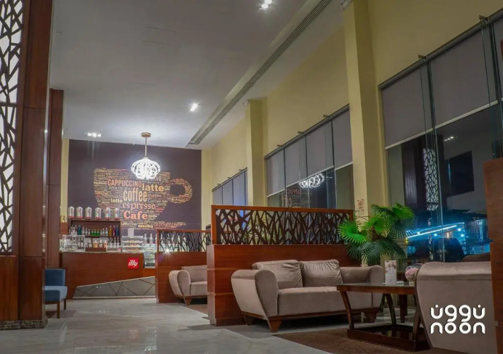 Noon Hotel Suites