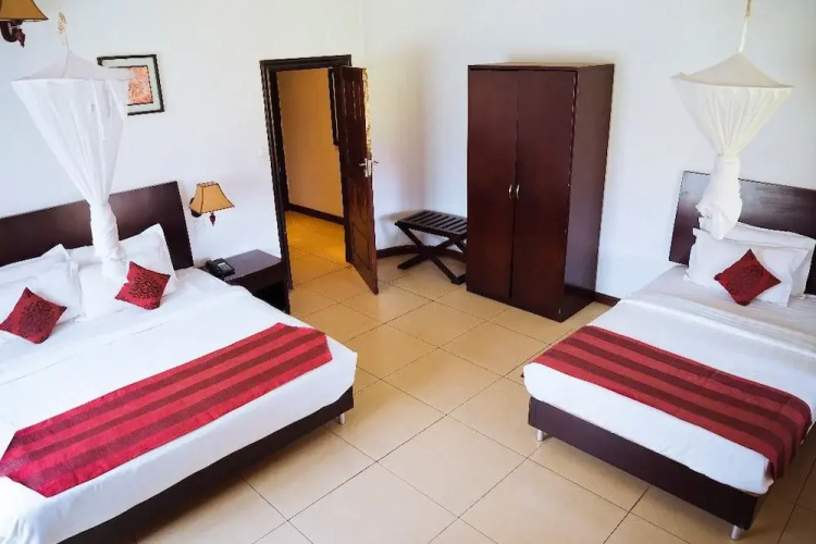 Country Lodge