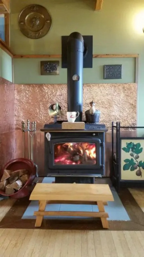Dolphin House Bed and Breakfast
