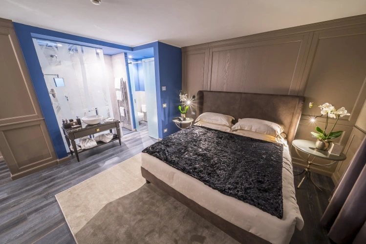 Prestige Suite