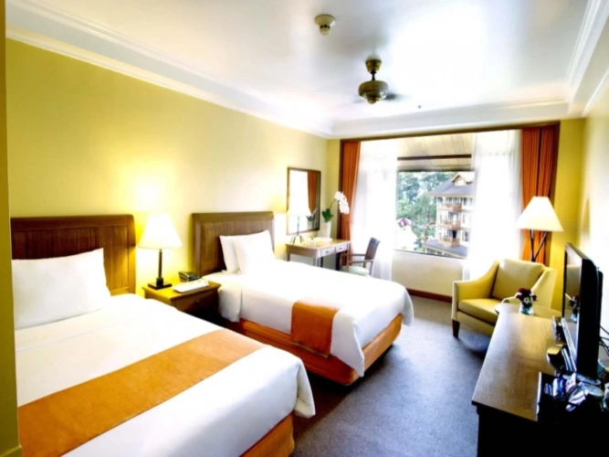 Superior room with garden view