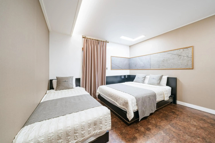 Hotel Major 2
