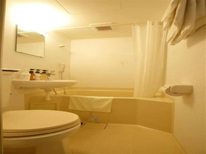 Grampus Inn Osaka Namba