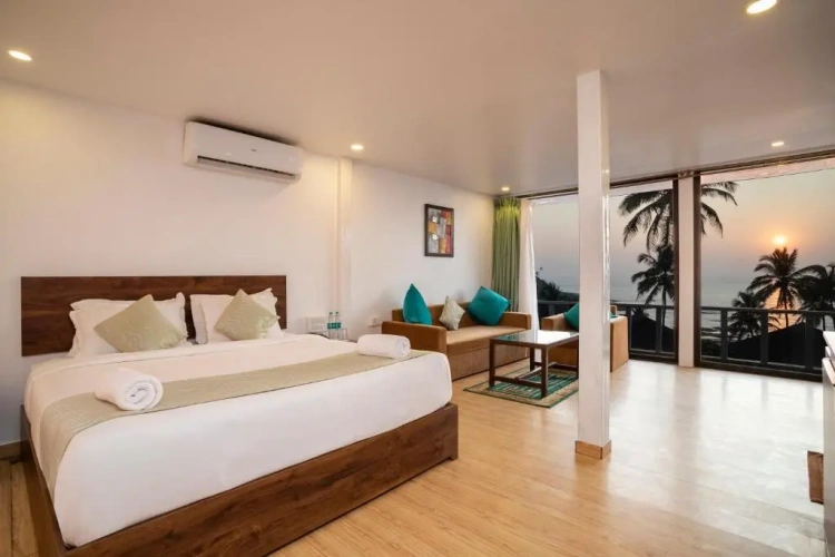 Deluxe Suite