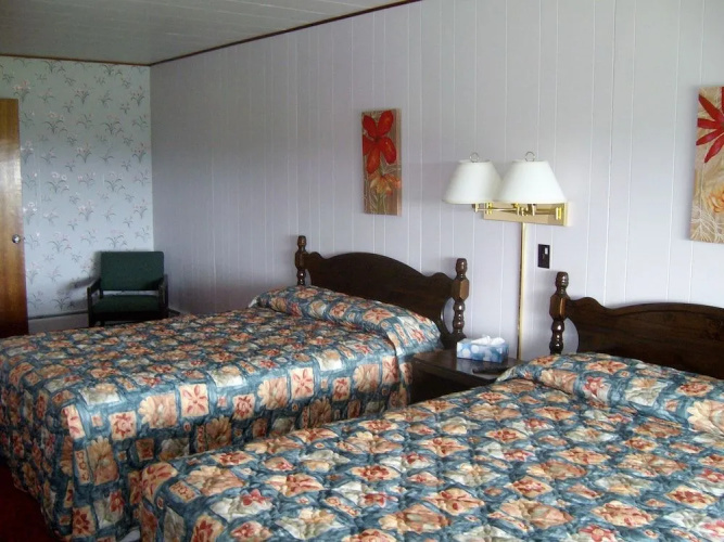Singing Sands Inn Motel