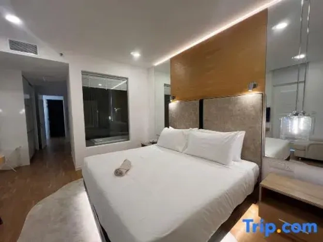 Premium Twin room