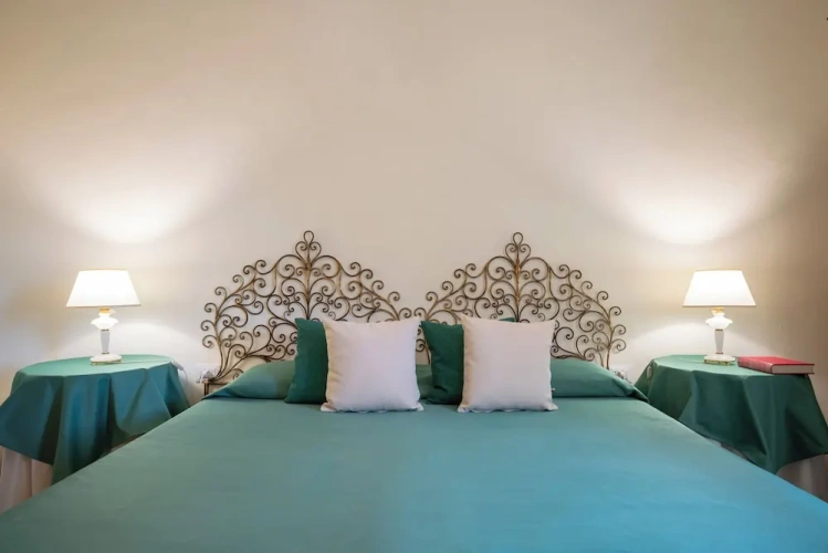1 Bedroom Classic room with garden view