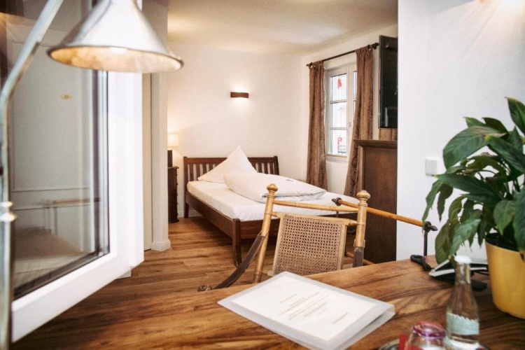 Standard Double room with balcony and with view